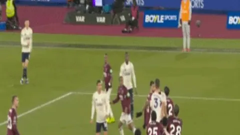 《古墓丽影》新纪元璀璨开启！劳拉惊艳回归，力作突破巅峰，不容错过！